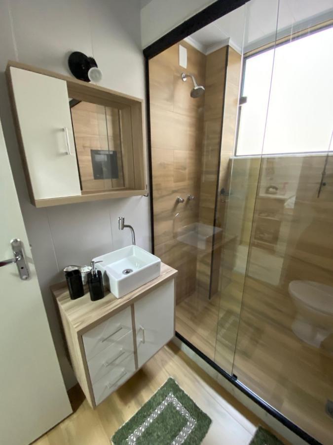 Copa Beach Home - Copacabana Posto 4 Quadra Da Praia Ріо-де-Жанейро Екстер'єр фото