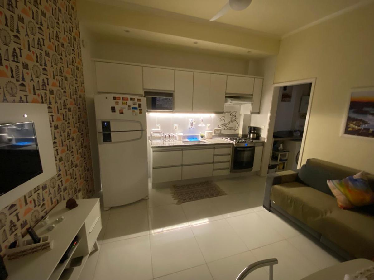 Copa Beach Home - Copacabana Posto 4 Quadra Da Praia Ріо-де-Жанейро Екстер'єр фото