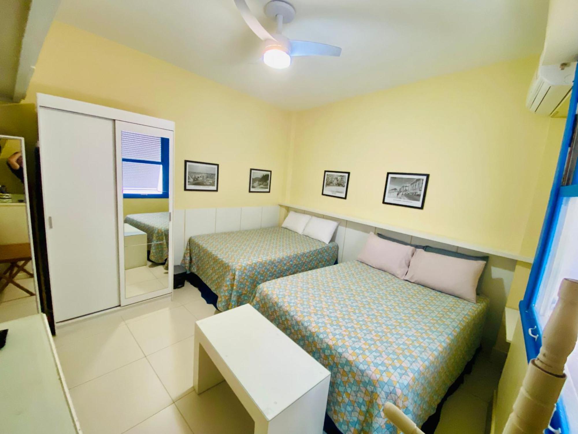 Copa Beach Home - Copacabana Posto 4 Quadra Da Praia Ріо-де-Жанейро Екстер'єр фото