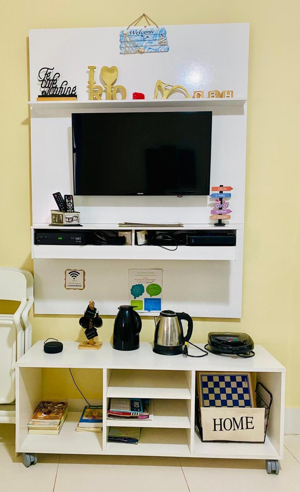 Copa Beach Home - Copacabana Posto 4 Quadra Da Praia Ріо-де-Жанейро Екстер'єр фото